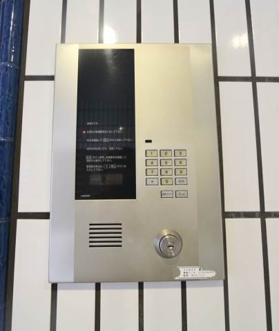 安心のオートロック設備