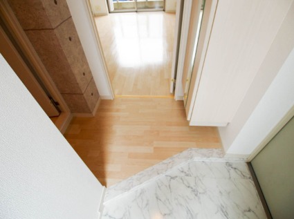 玄関も十分な広さです