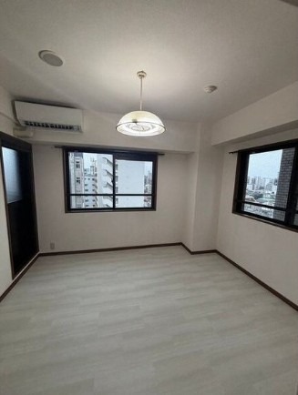 6.6帖の洋室です