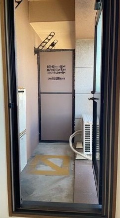 天気の良い日はこちらで洗濯物を干せます