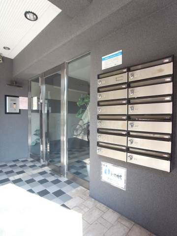 オートロック完備で安心です