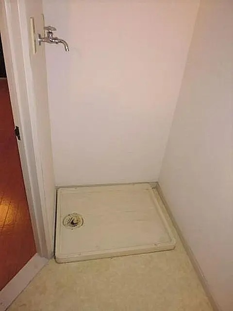 もちろん室内洗濯機置き場付きです。