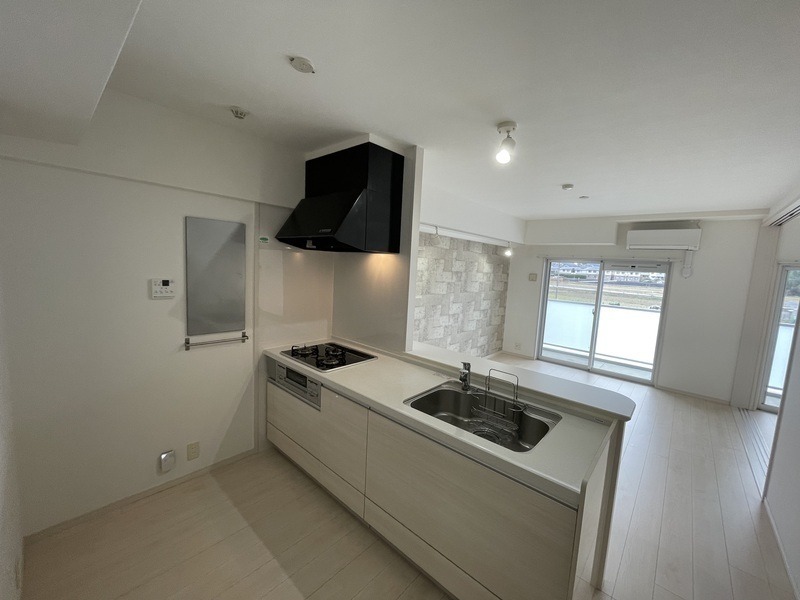 カウンターキッチンで料理が捗ります