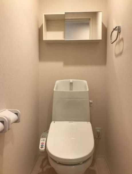 もちろんウォシュレット付きです