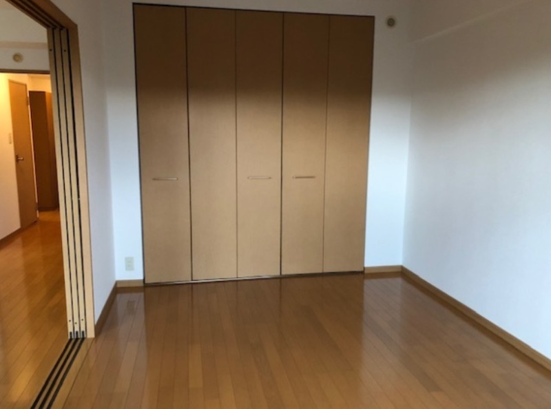 こちらは寝室スペースにいかがですか