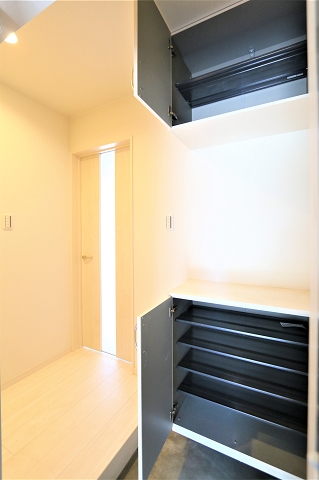 靴もしっかり収納できます