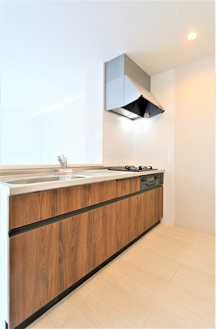 収納スペースもあるキッチンです