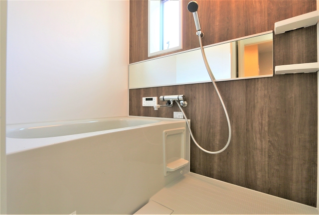 ゆったりとくつろげる浴室です