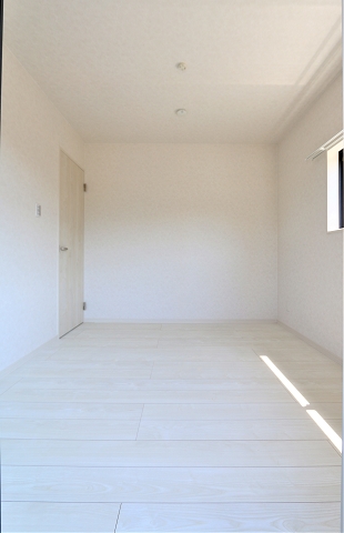 広々とした洋室です