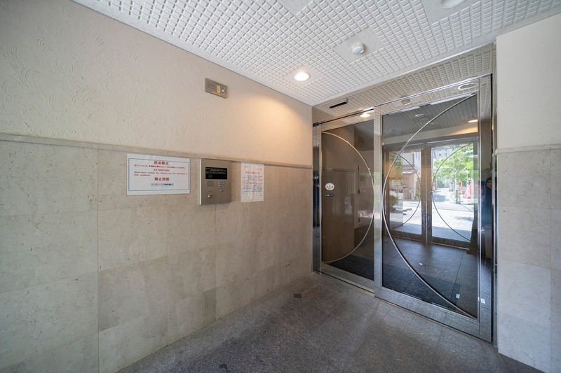 オートロック付きで安心です