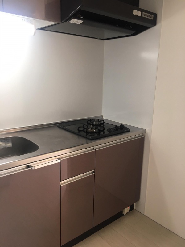 キッチンも広め