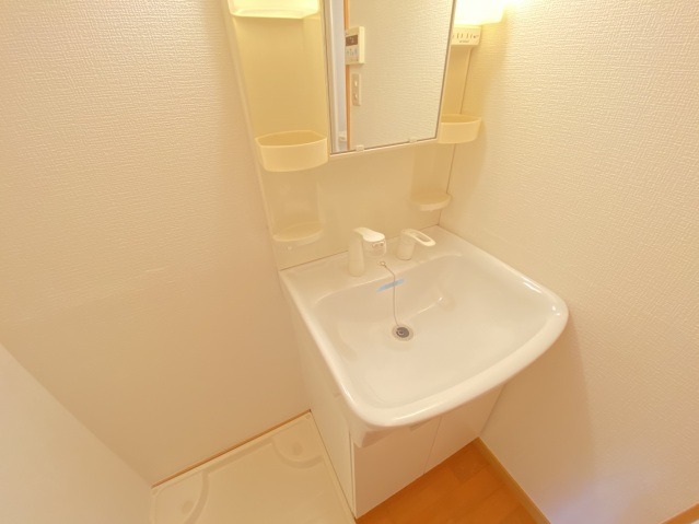 独立洗面台しっかり完備です。