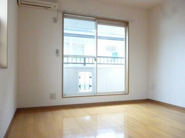 天気の良い日の洗濯物はこちらへ