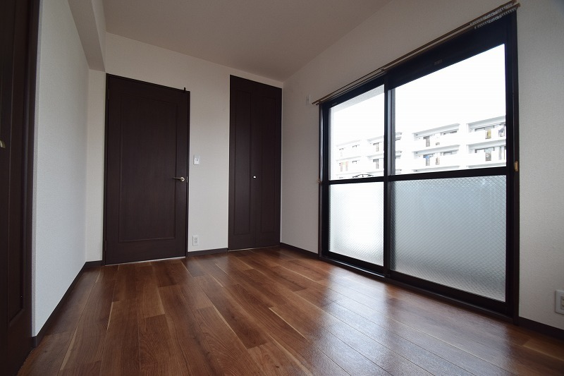 明るいお部屋です