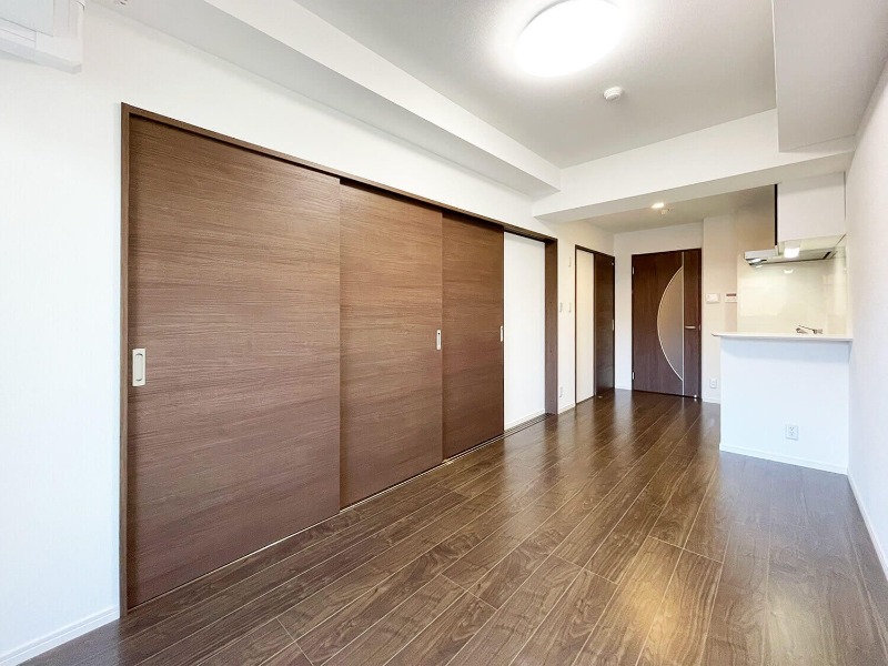 広々リビングでゆっくりお過ごしいただけます