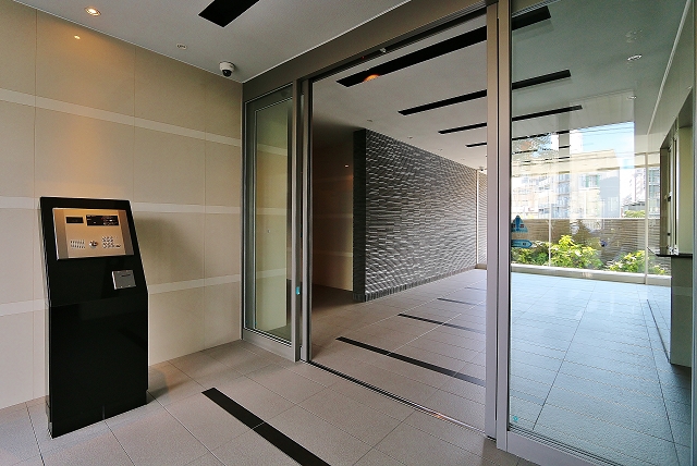 オートロックついています