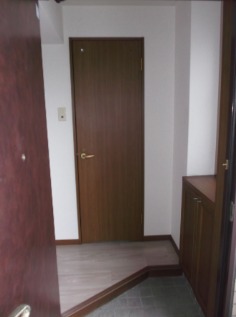 綺麗な玄関ですね