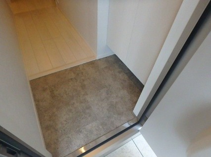 玄関も十分な広さです