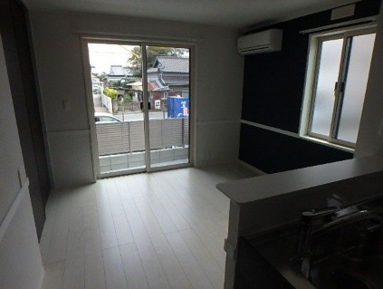 エアコン完備で年中快適に過ごせます