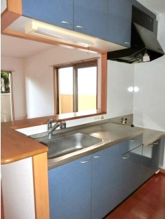 会話が弾むカウンターキッチン