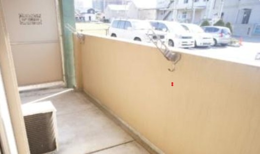 天気のいい日はこちらで洗濯物を干せます