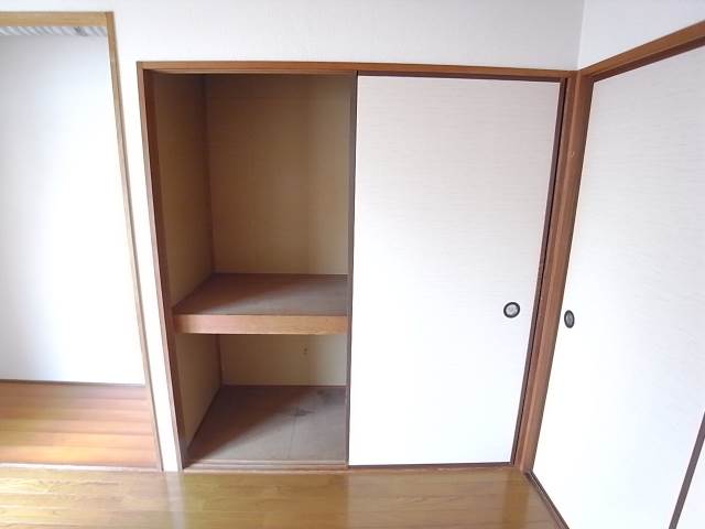 収納もたっぷりでいいですね。