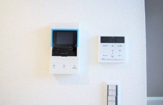 安心のモニターフォンです