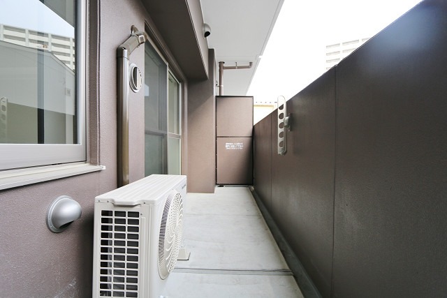 天気のいい日はこちらで洗濯物を干せます