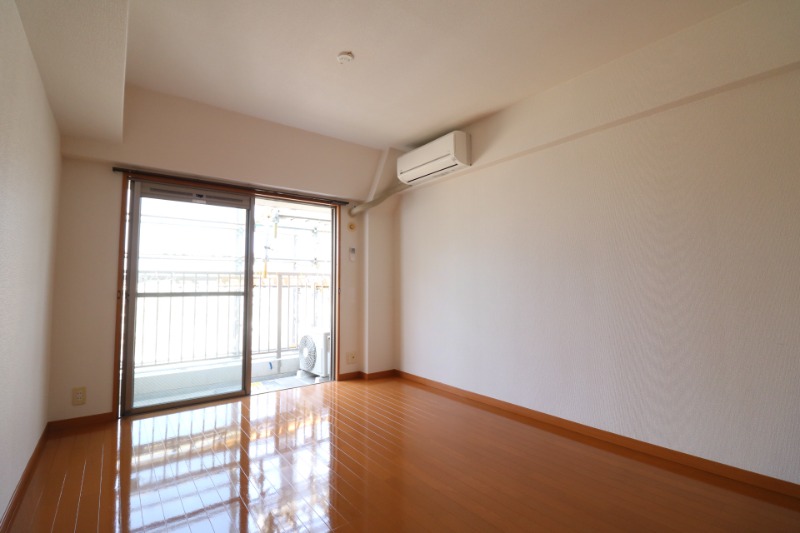 広々としたお部屋です。