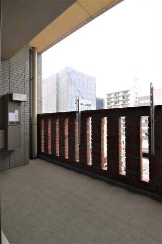 洗濯物はこちらへどうぞ。