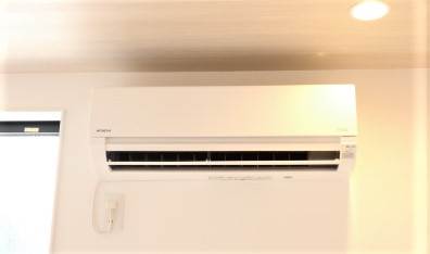 エアコン付きで年中快適に過ごせますね♪