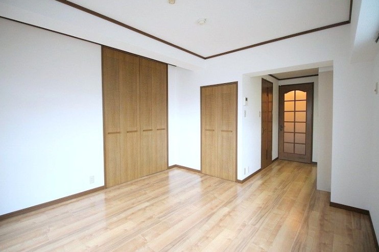 別角度から見たリビングです。