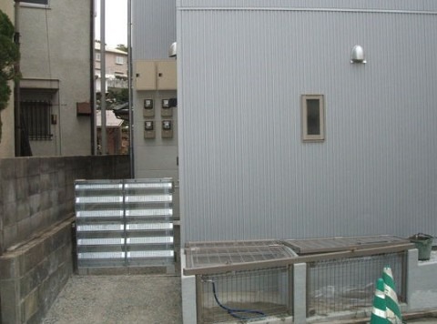 ゴミ捨て場はこちらにございます。