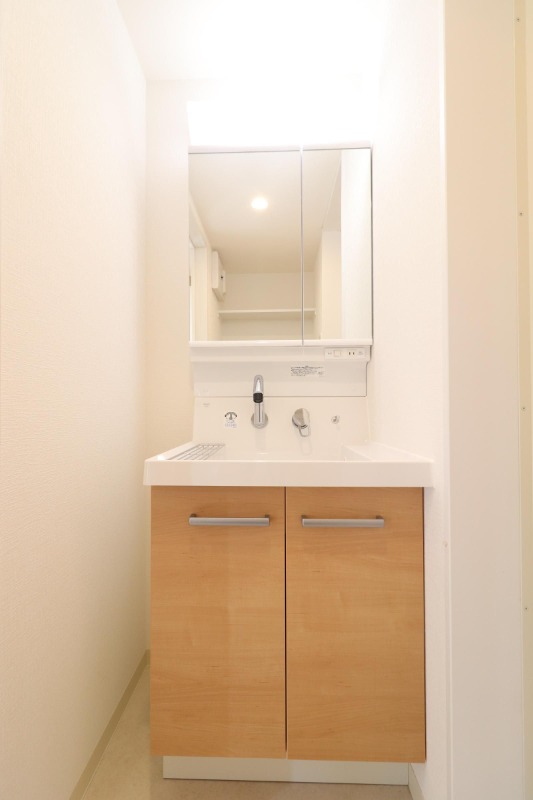 お出かけ前の身支度はこちらでバッチリです