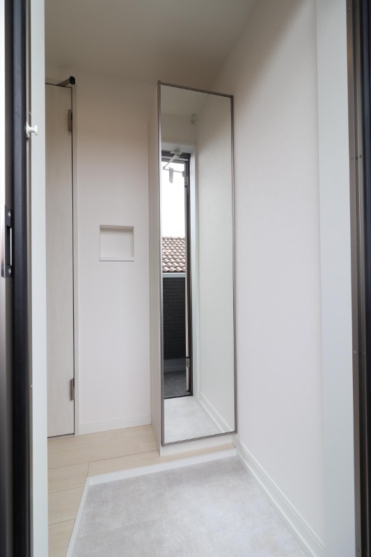 玄関も充分な広さです