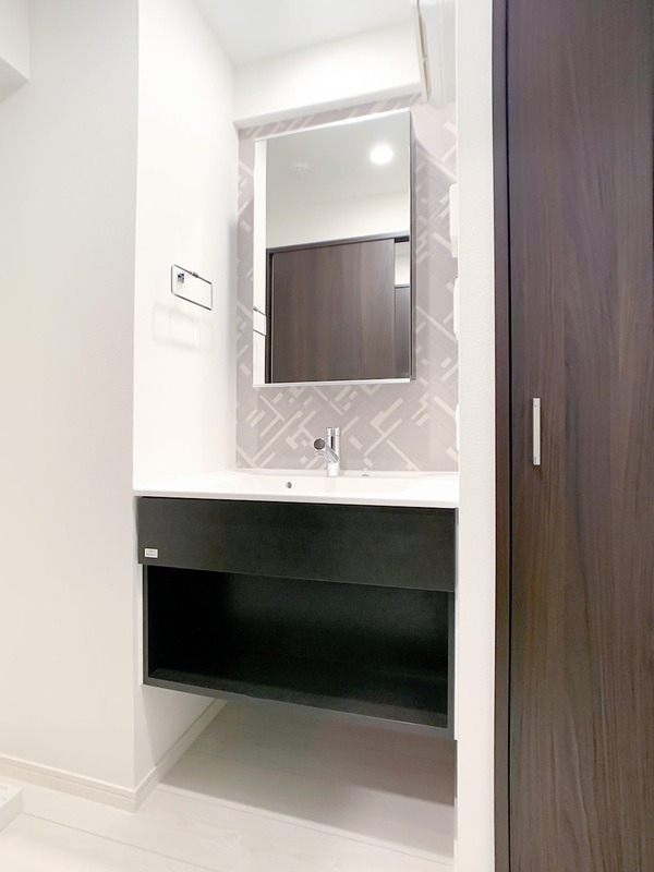 お出かけ前の身支度はこちらでバッチリです