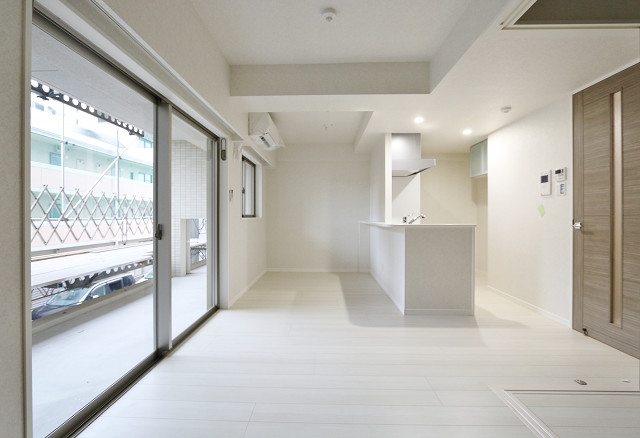 １１．６帖の広々リビングで家具の配置も楽しめそうですね