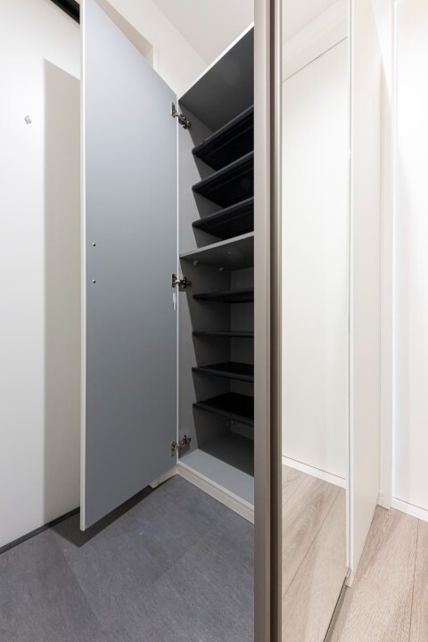 玄関収納もばっちりです。