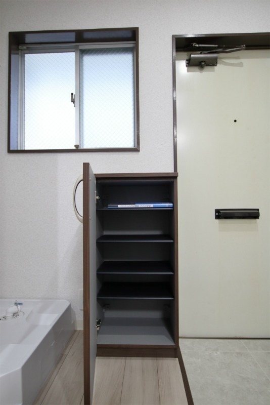 靴がたくさん収納できます。