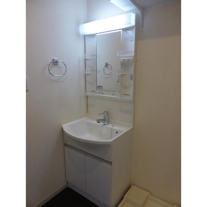 お出かけ前の身支度はこちらでばっちりです