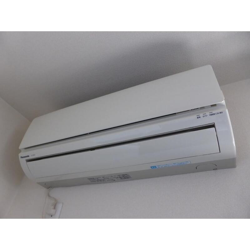 エアコン完備で年中快適に過ごせます