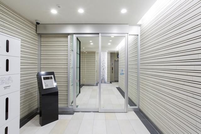 オートロックで安心です。