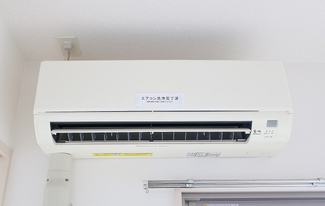 エアコン付きで年中快適に過ごせます