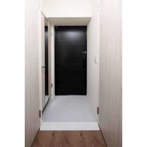 開放感のある玄関ですね♪