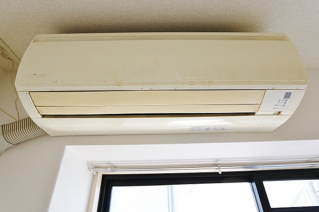 エアコン完備で一年中快適に過ごせます