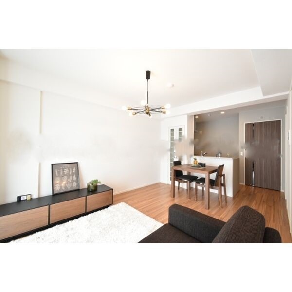 12帖の広々リビングでゆったりくつろげます