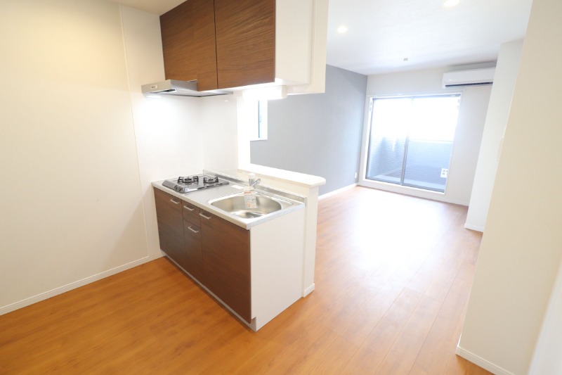 人気のカウンタータイプです