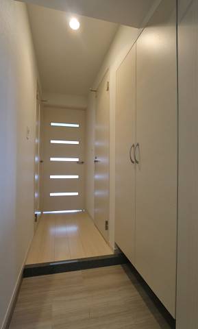 開放感のあるオシャレな玄関