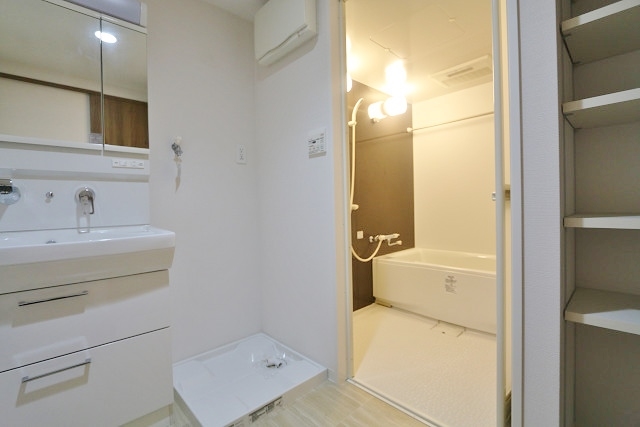 収納スペースが多いのもこのお部屋の魅力