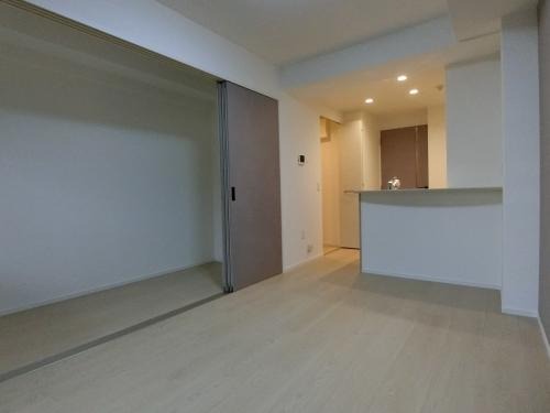 家具の配置がしやすいリビングですね